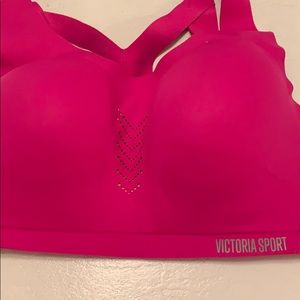 3 DAY SALE! Victoria Secret Angel Max Sports Bra